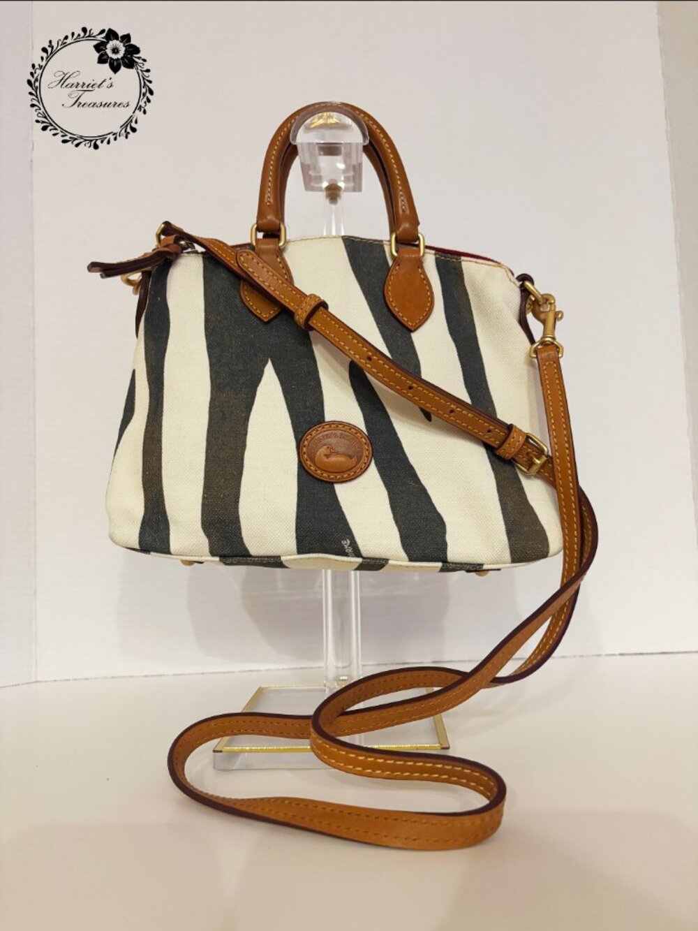 Dooney & Bourke Crossbody Bag